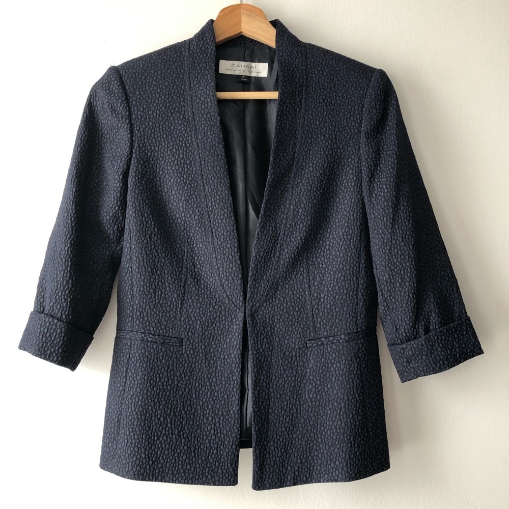 Tahari blazer